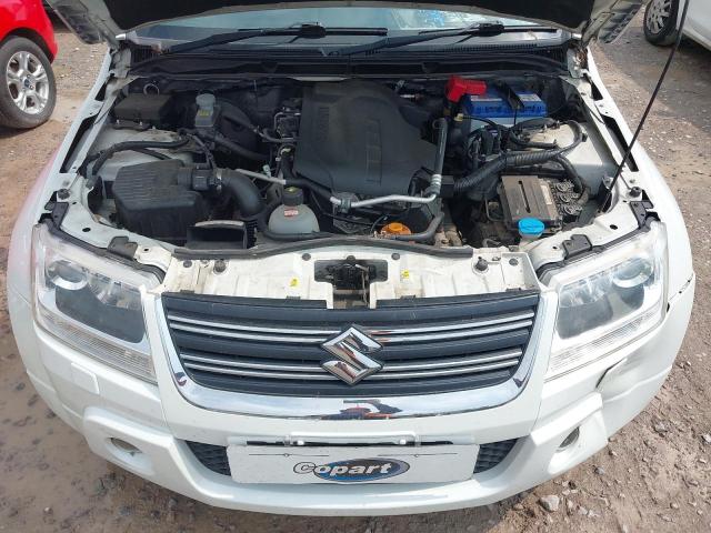 2012 SUZUKI GRAND VITA