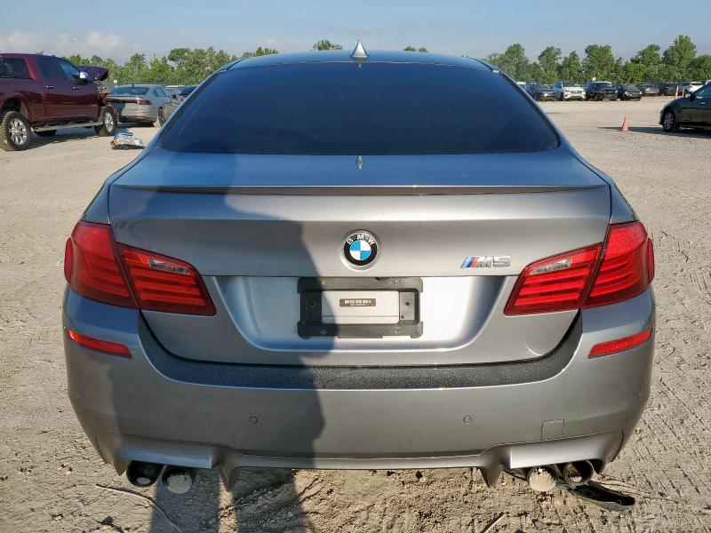Sedans BMW M5 2013 Szary