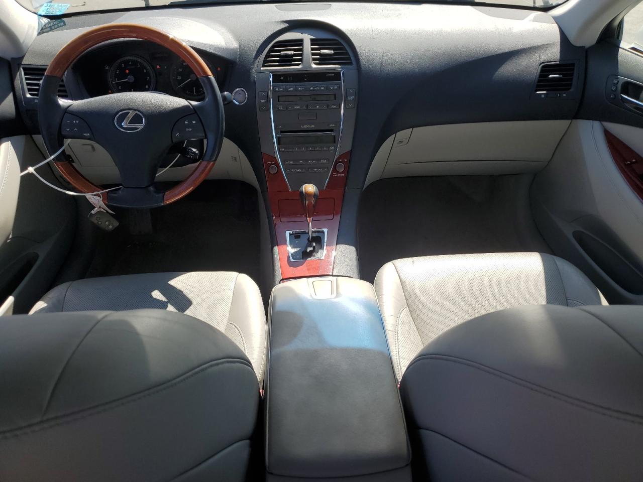 2007 Lexus Es 350 VIN: JTHBJ46G272047996 Lot: 62425335