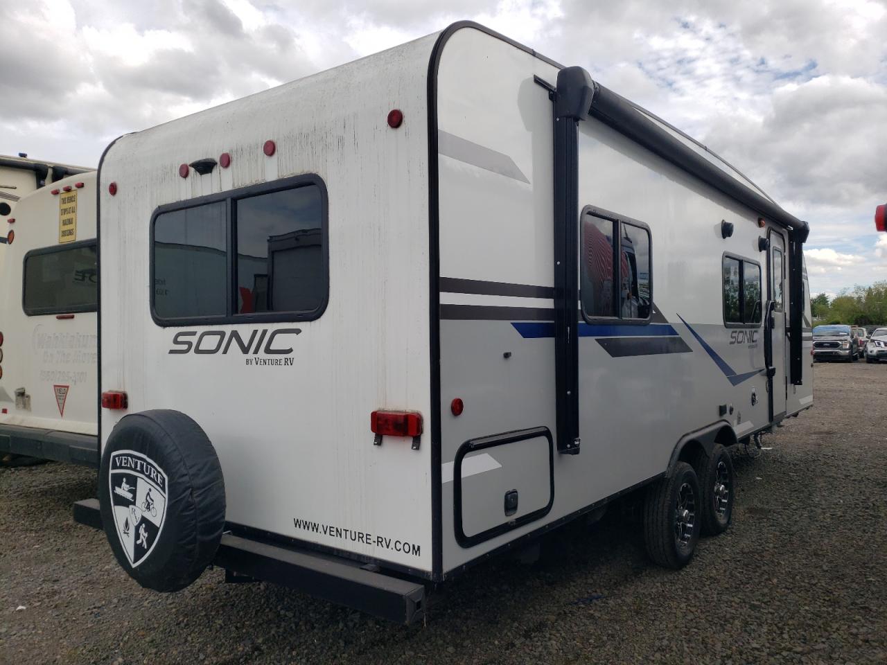 SONI 241VFK 2022 VIN 4EZT22427N4011378 photo 4