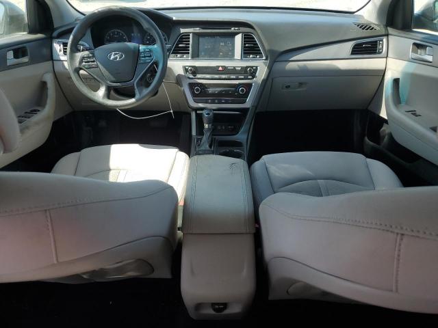 Sedans HYUNDAI SONATA 2016 Srebrny