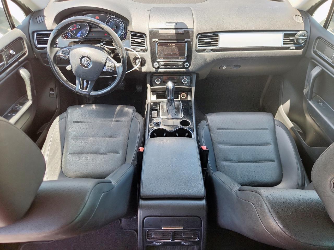 2013 Volkswagen Touareg V6 VIN: WVGEF9BP5DD002601 Lot: 60920695