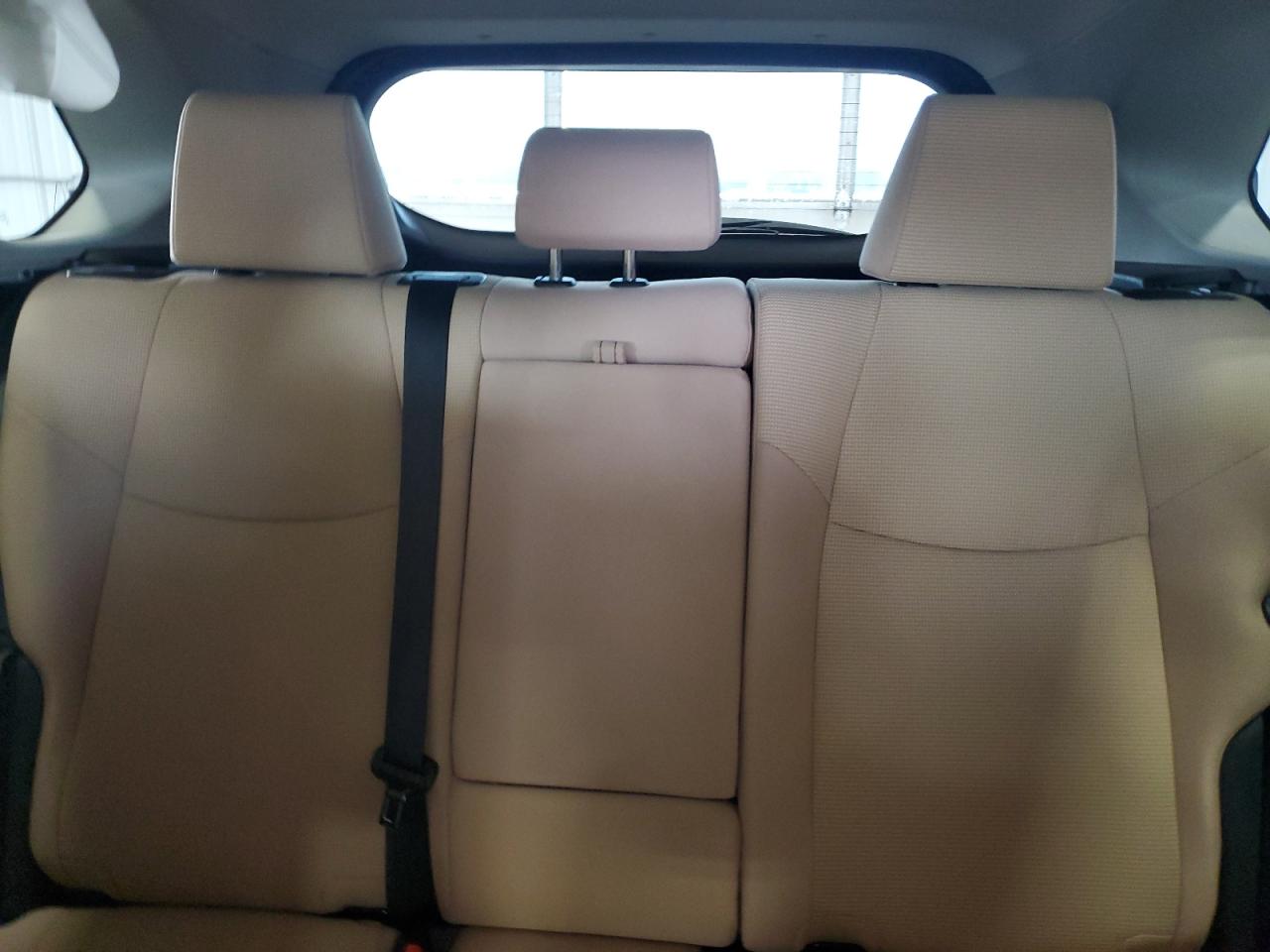 2022 Toyota RAV 4 - Image 10