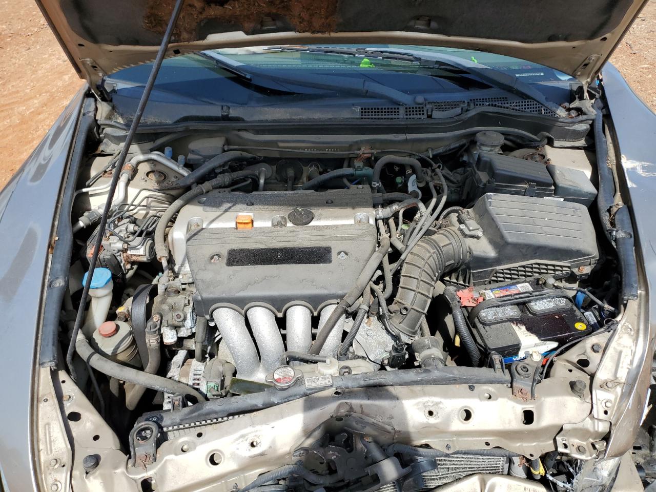 2004 Honda Accord Lx VIN: 1HGCM56384A156692 Lot: 61285995