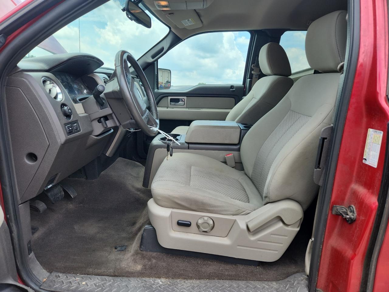 2009 Ford F150 Super Cab VIN: 1FTRX12849FA81638 Lot: 60725095