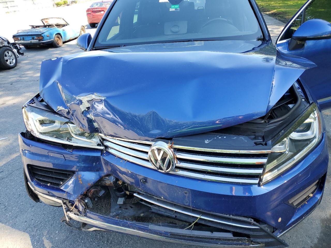 2017 Volkswagen Touareg Wolfsburg VIN: WVGRF7BP0HD004297 Lot: 62791455