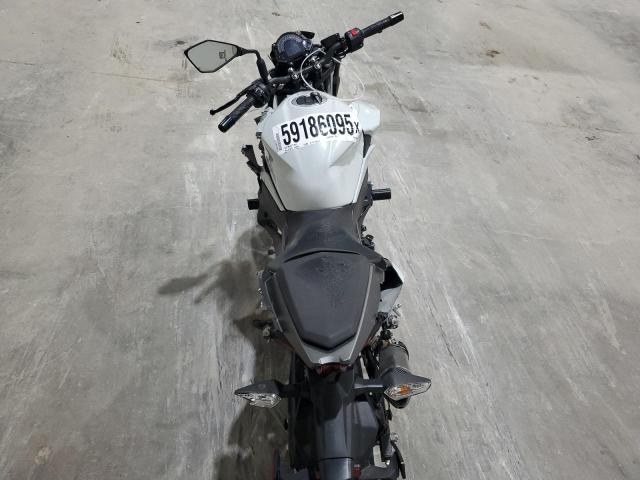2023 KAWASAKI ER400 D  
