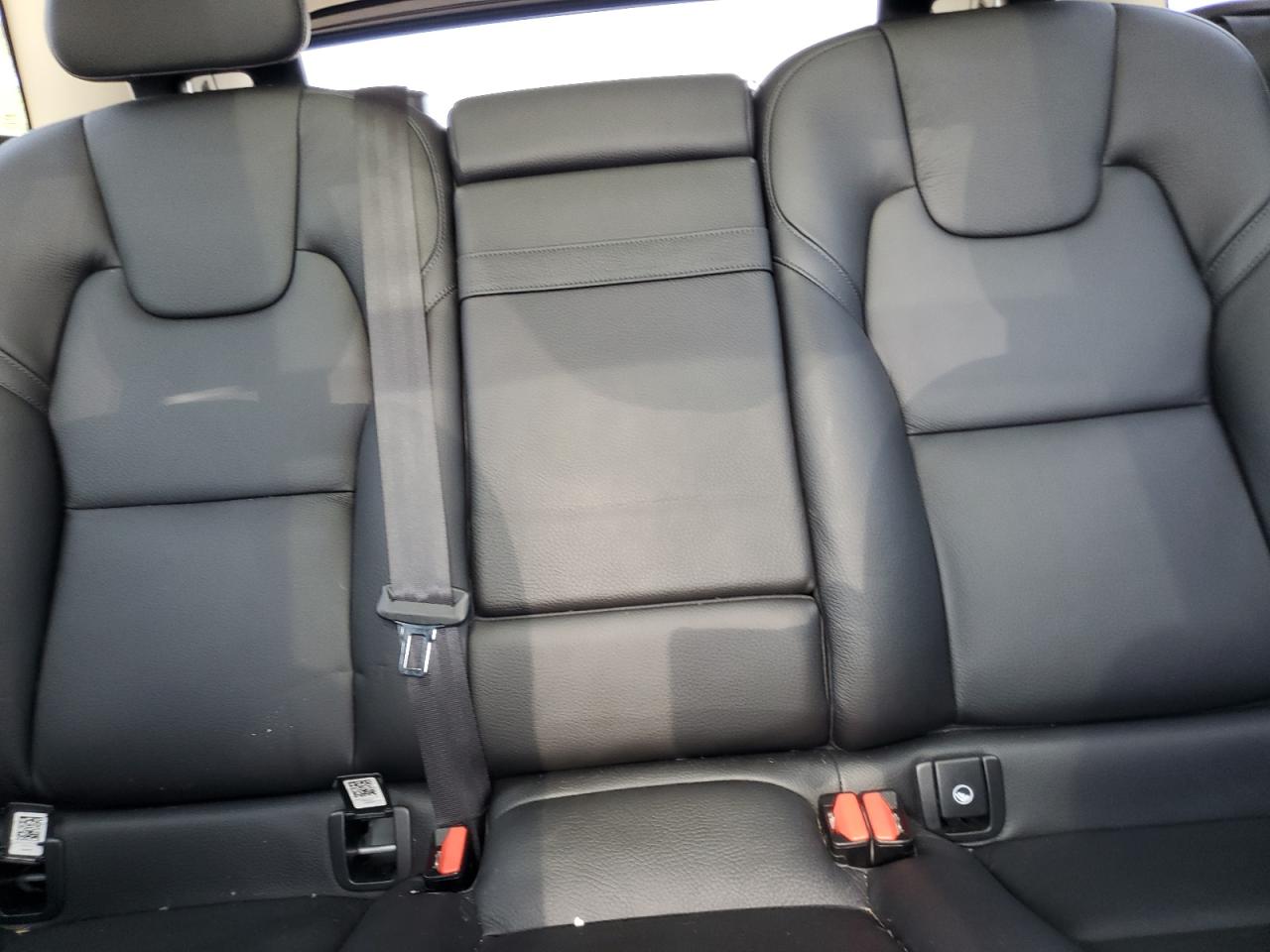 2018 Volvo Xc60 T5 Momentum VIN: YV4102RK6J1065884 Lot: 60326775