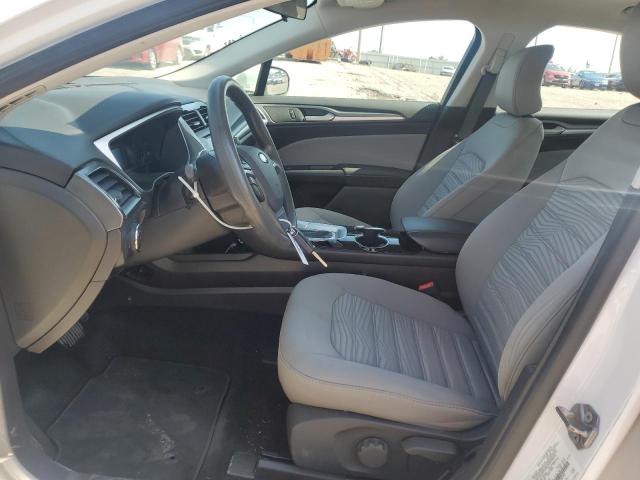  FORD FUSION 2016 Белы