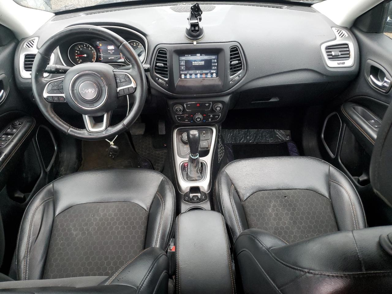 2018 Jeep Compass Latitude VIN: 3C4NJDBB4JT326249 Lot: 61352295