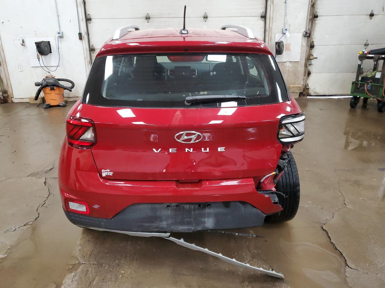 2023 Hyundai Venue Sel VIN: KMHRC8A30PU221005 Lot: 59570625