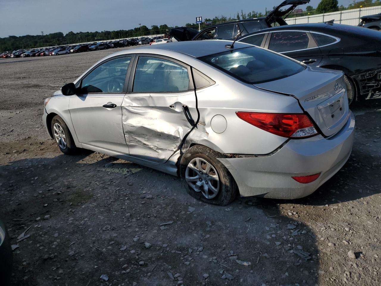 HYUNDAI ACCENT 2012 VIN KMHCT4AE4CU090493 фото 2