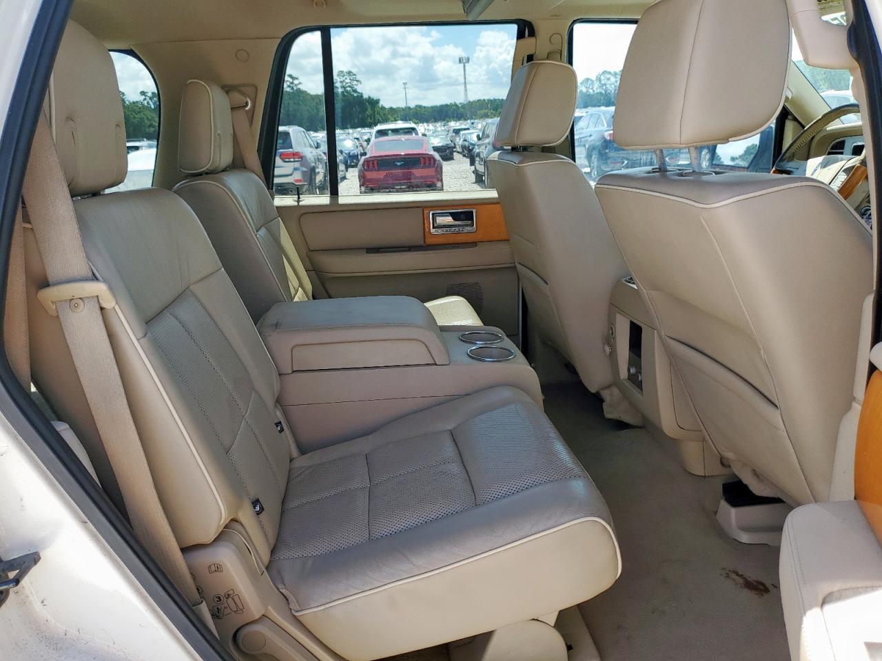 2007 Lincoln Navigator VIN: 5LMFU27517LJ16885 Lot: 61952755