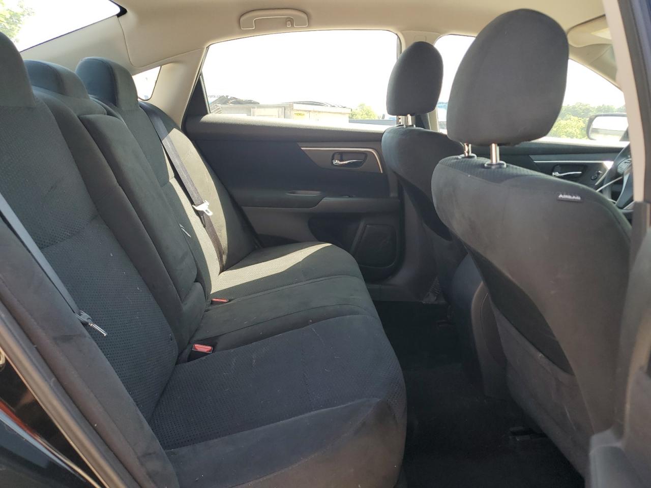 2015 Nissan Altima 2.5 VIN: 1N4AL3AP2FC164033 Lot: 62028185