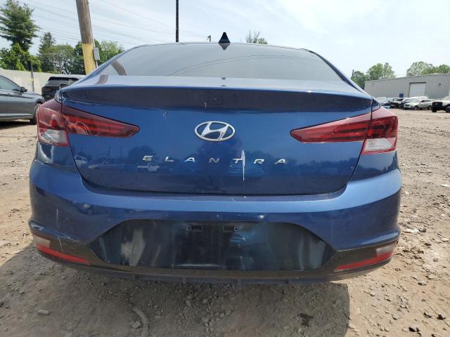  HYUNDAI ELANTRA 2019 Granatowy
