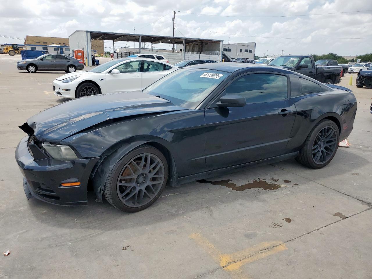 2013 Ford Mustang for Sale in Grand Prairie, TX - Front End