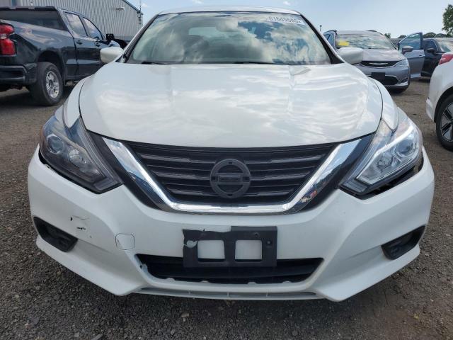  NISSAN ALTIMA 2018 Белы