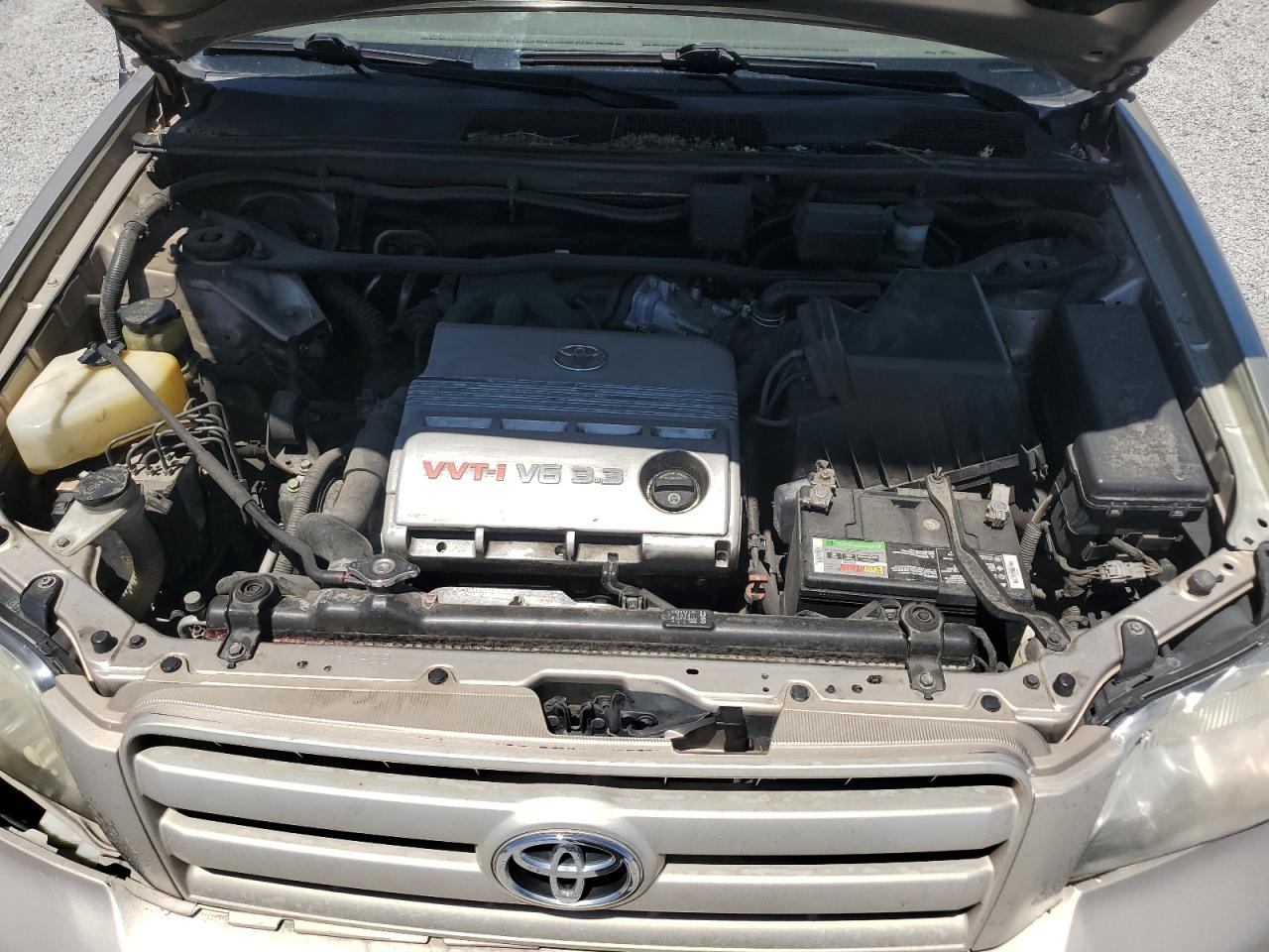 2004 Toyota Highlander Base VIN: JTEDP21A140036989 Lot: 61689775