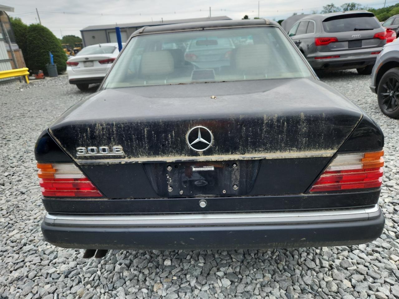MERCEDES-BENZ 300-CLASS 1993 VIN WDBEA32E1PB878790 фото 6