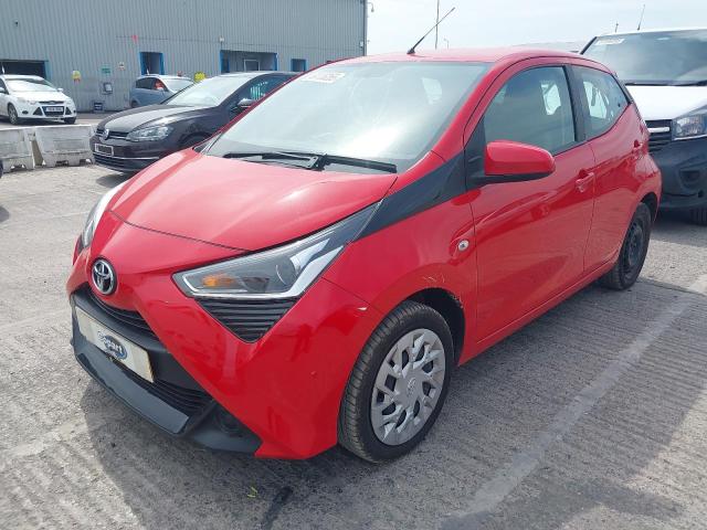 TOYOTA AYGO X-PLA 2020