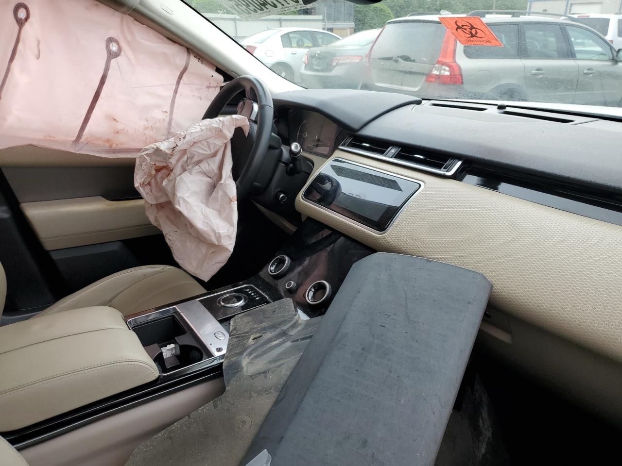 2020 Land Rover Range Rover Velar S VIN: SALYB2EX9LA256112 Lot: 61754095