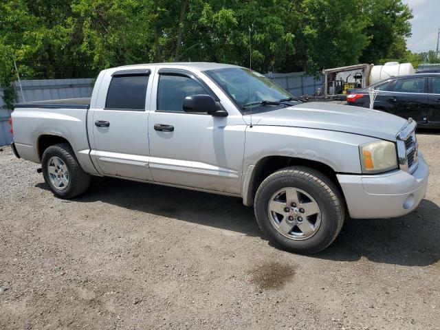 2005 DODGE DAKOTA QUAD SLT  