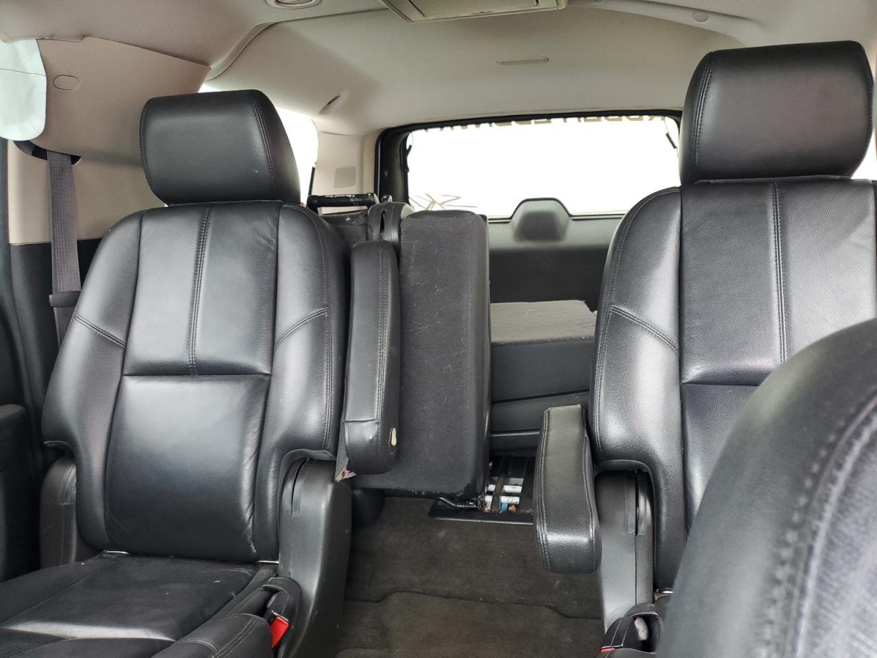 2014 Chevrolet Suburban K1500 Lt VIN: 1GNSKJE79ER221394 Lot: 59787965