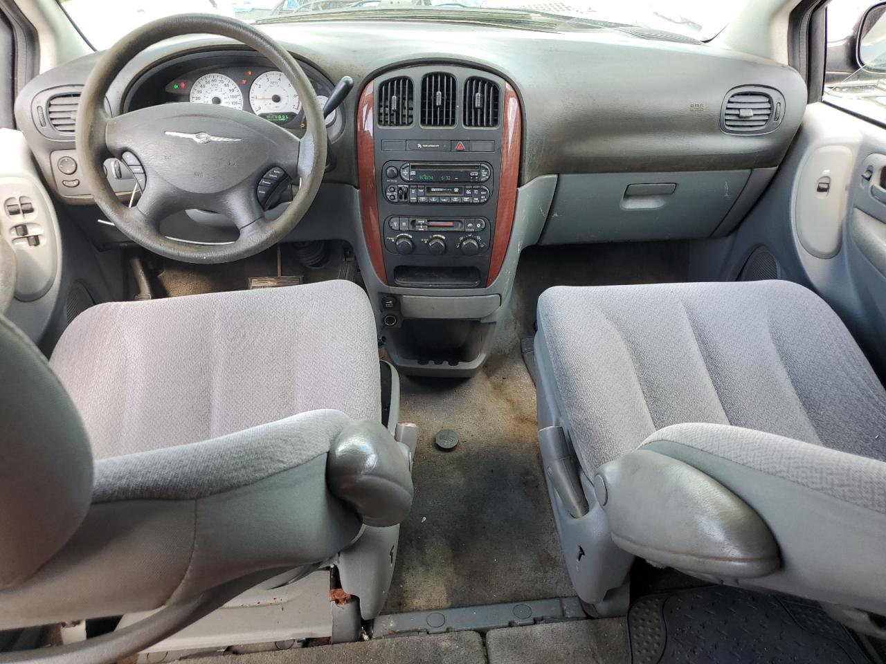 2006 Chrysler Town & Country Lx VIN: 2A4GP44R66R833224 Lot: 61657795