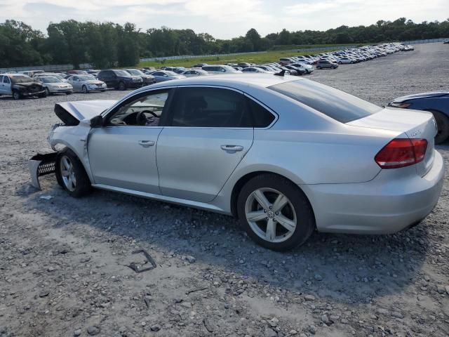  VOLKSWAGEN PASSAT 2015 Сріблястий