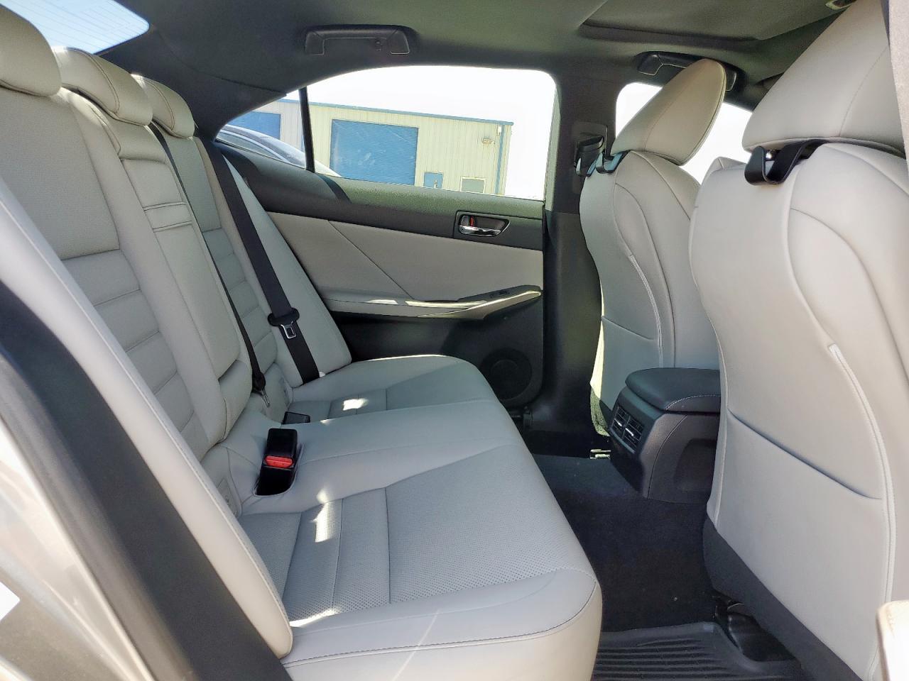 2015 Lexus Is 250 VIN: JTHBF1D24F5052007 Lot: 63071105