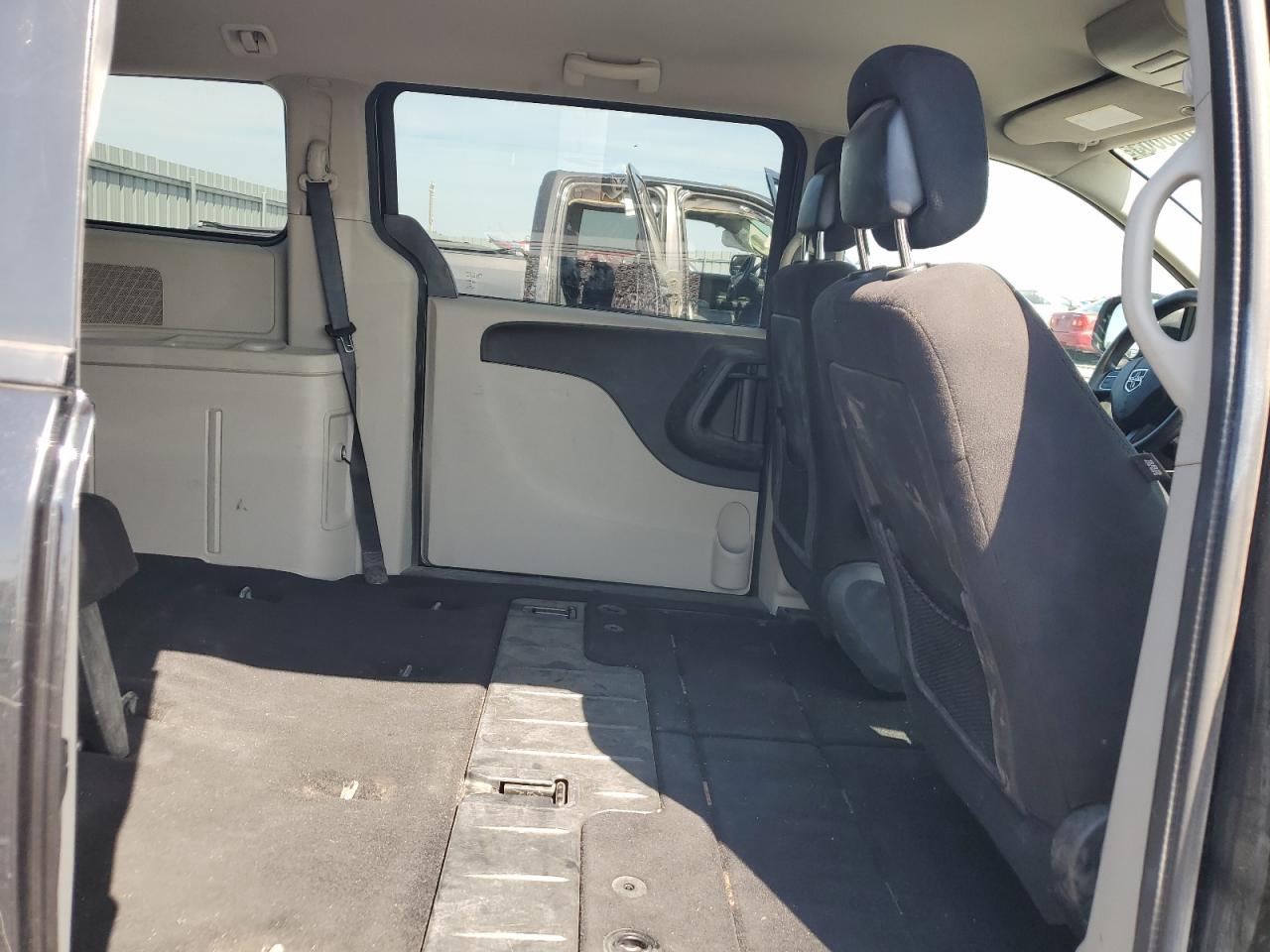 2015 Dodge Grand Caravan Se VIN: 2C4RDGBG2FR518348 Lot: 62380665
