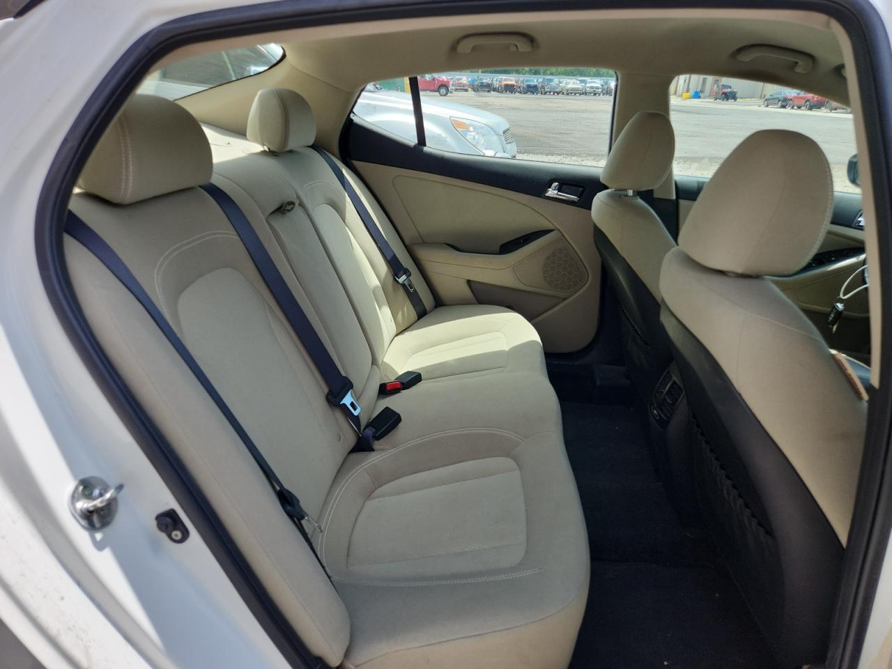 2012 Kia Optima Hybrid VIN: KNAGM4AD3C5012370 Lot: 62053035