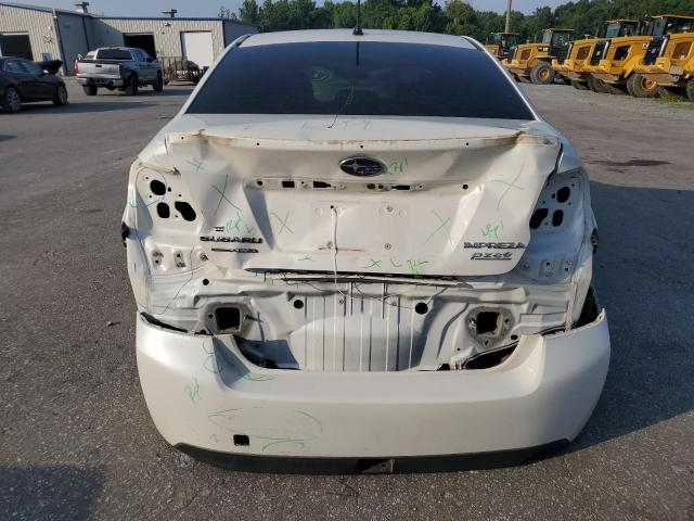  SUBARU IMPREZA 2016 Biały