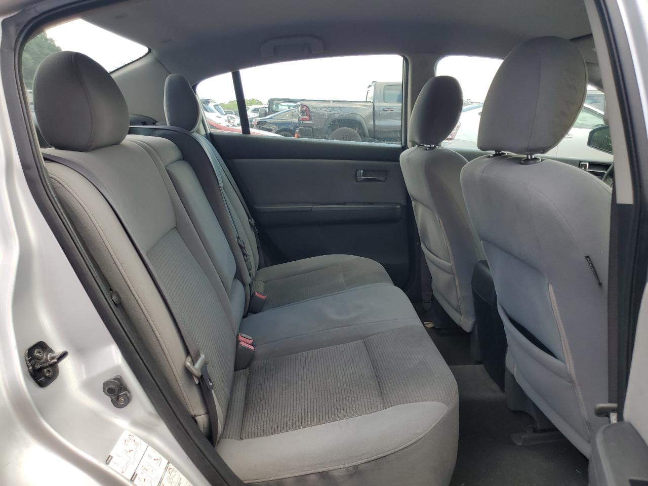 2010 Nissan Sentra 2.0 VIN: 3N1AB6AP5AL637034 Lot: 61011835