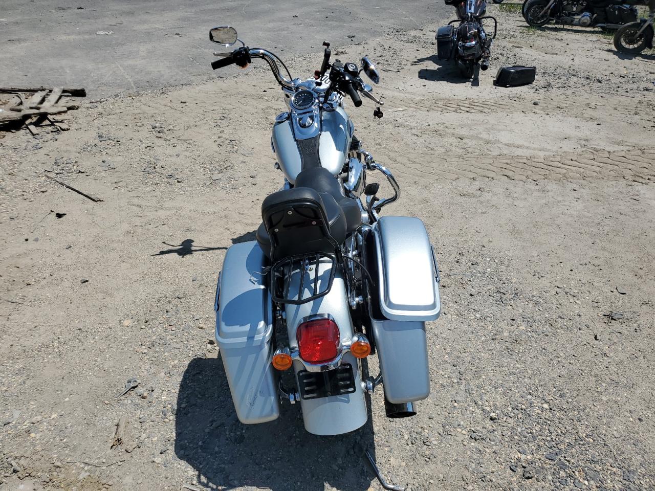 2012 Harley-Davidson Fld Switchback VIN: 1HD1GZM1XCC336845 Lot: 61830095