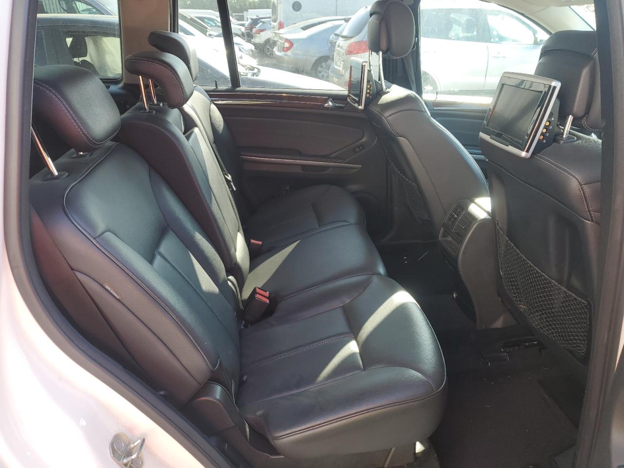 2010 Mercedes-Benz Gl 450 4Matic VIN: 4JGBF7BE2AA574731 Lot: 62141825
