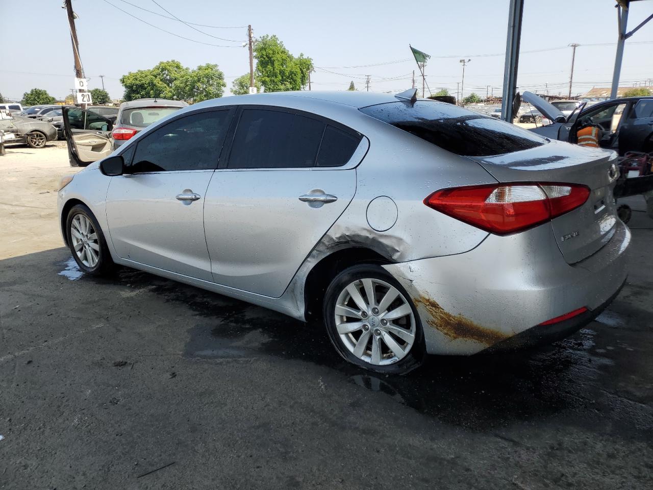 KIA FORTE 2014 VIN KNAFX4A89E5121912 photo 2