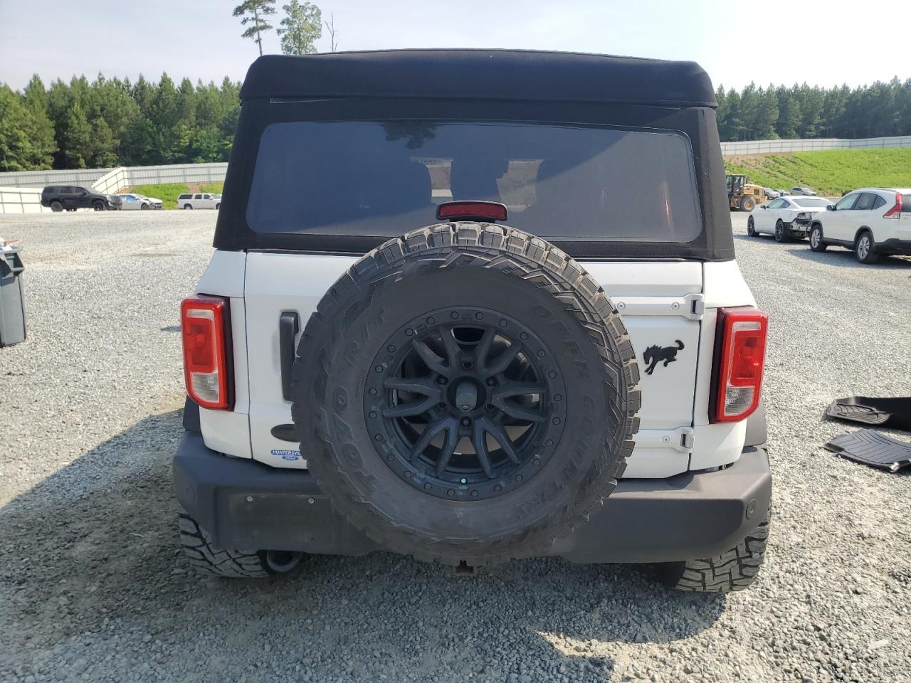 2023 Ford Bronco Base VIN: 1FMEE5BP6PLB93712 Lot: 62373025