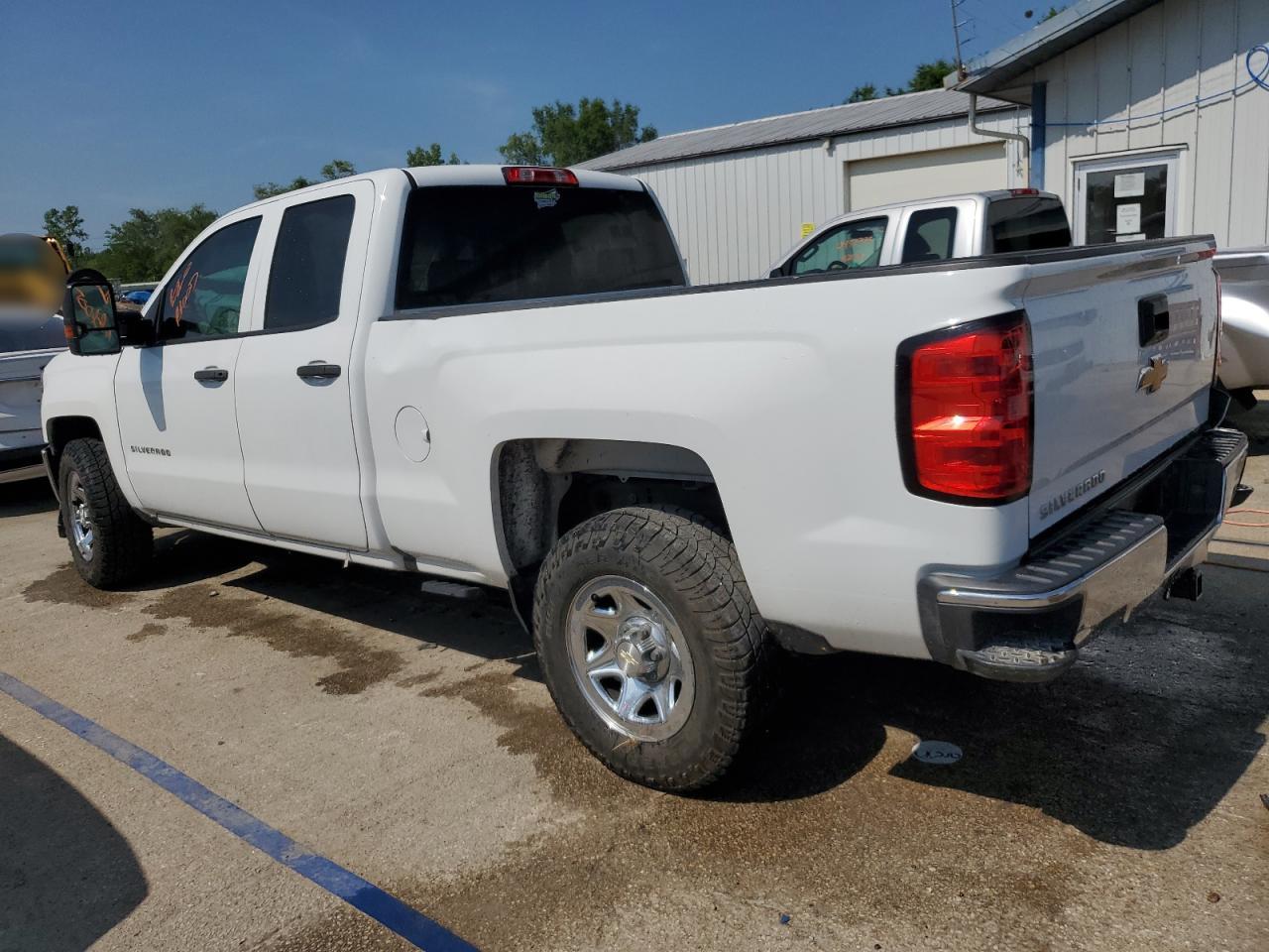 2017 Chevrolet Silverado C1500 white null gas 1GCRCNEC5HZ338564 photo #3