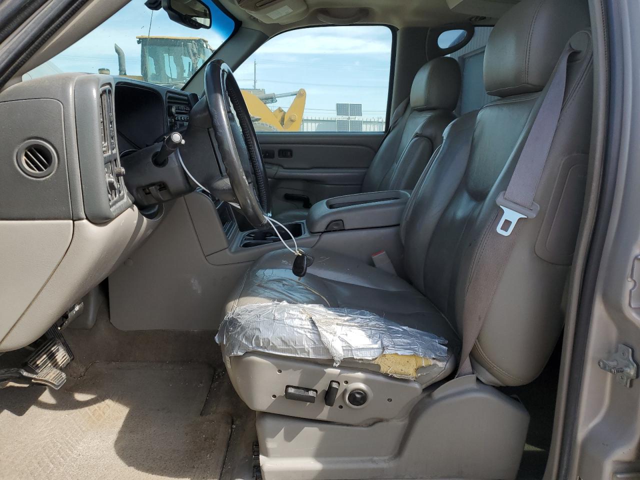 2005 GMC Yukon Xl K1500 VIN: 1GKFK16Z25J170446 Lot: 60833165