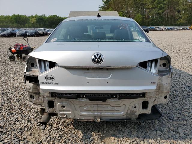 Sedans VOLKSWAGEN PASSAT 2016 Silver
