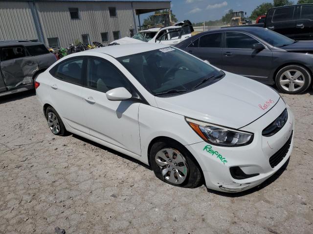  HYUNDAI ACCENT 2017 Белы