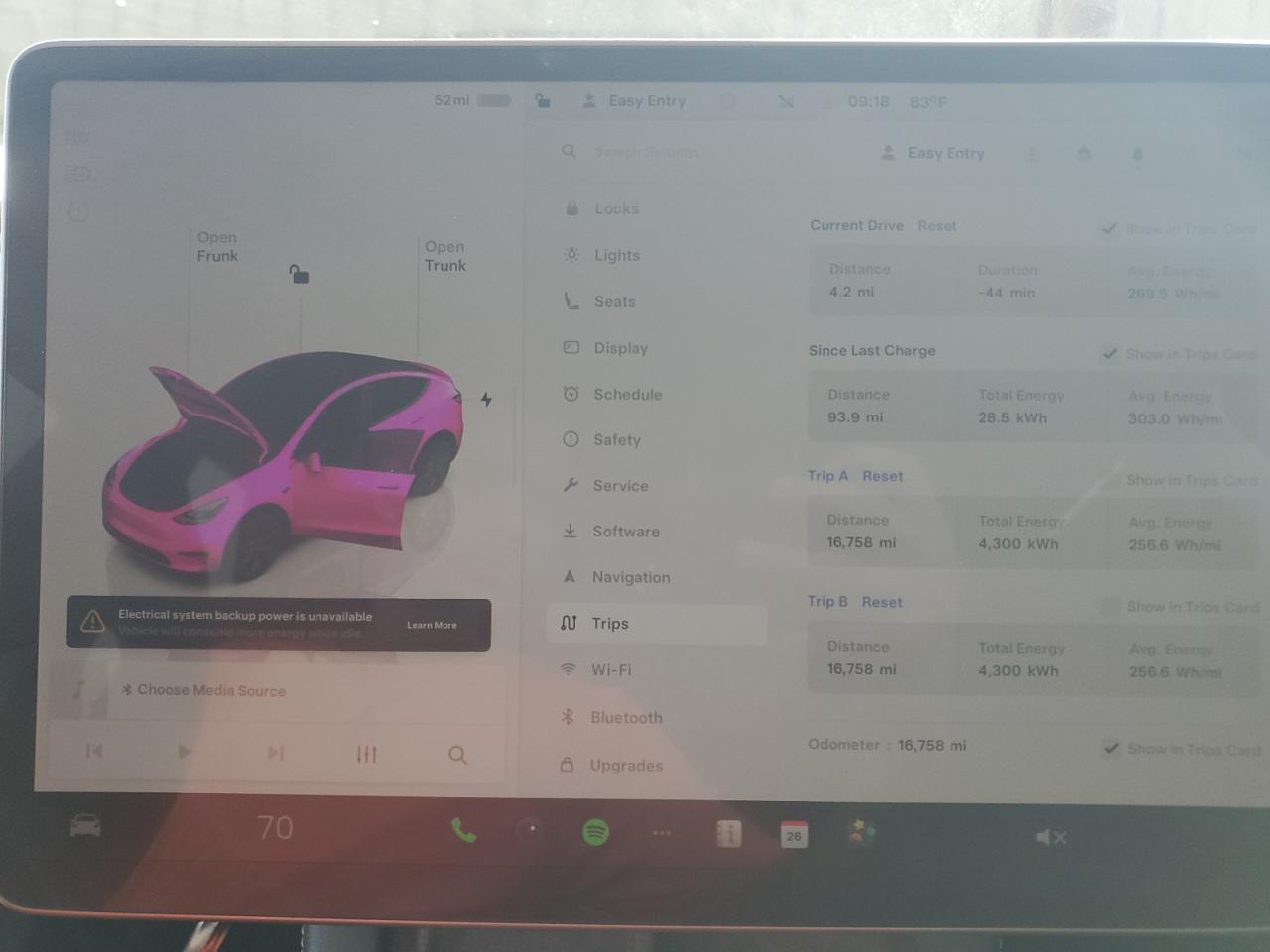 TESLA MODEL Y 2024 VIN 7SAYGDED4RF102968 фото 9