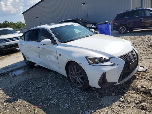  LEXUS IS 2017 Белы