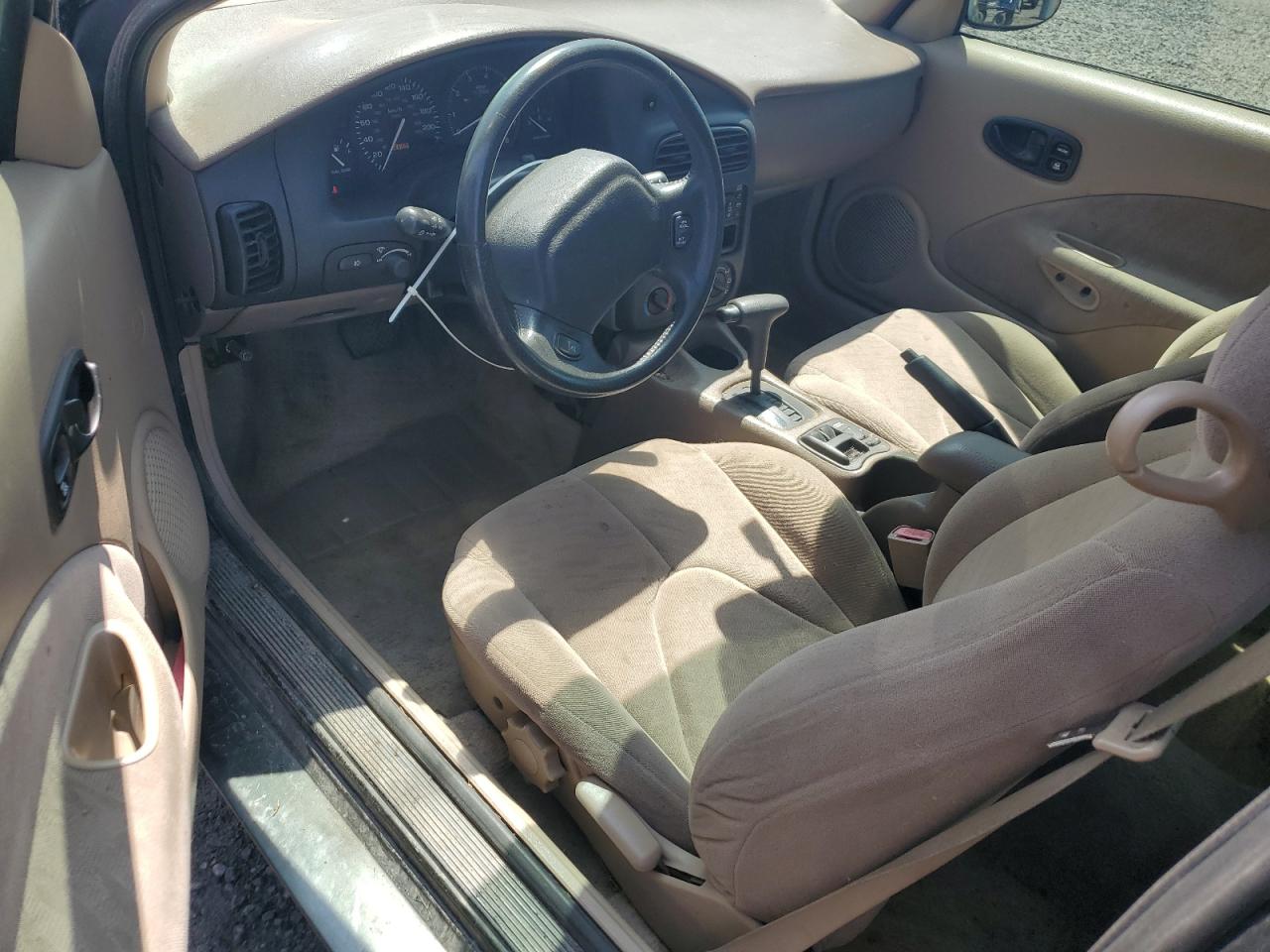 2001 Saturn Sc2 VIN: 1G8ZY12701Z100557 Lot: 61967075