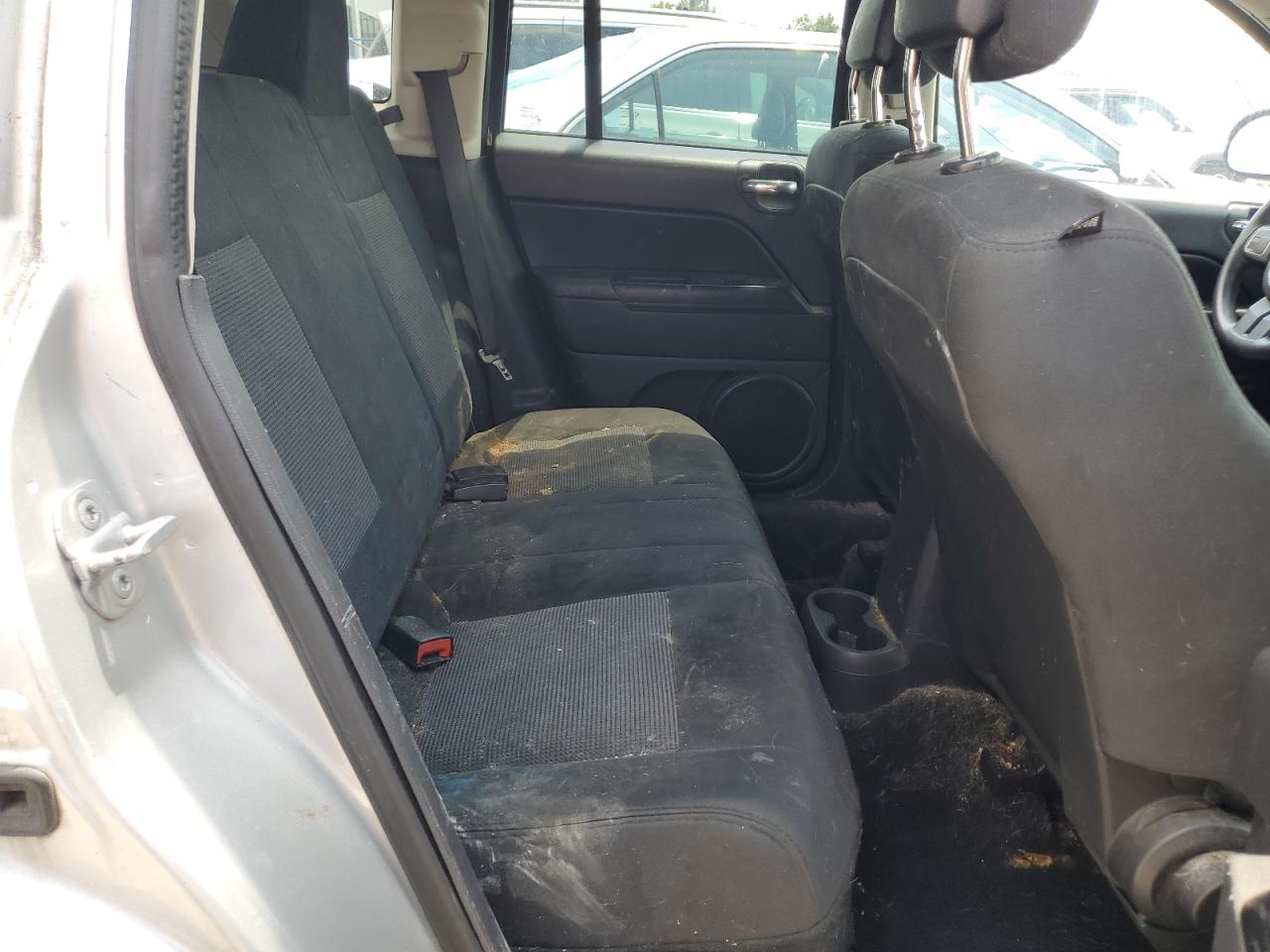 2012 Jeep Compass Sport VIN: 1C4NJCBB2CD586331 Lot: 61792015