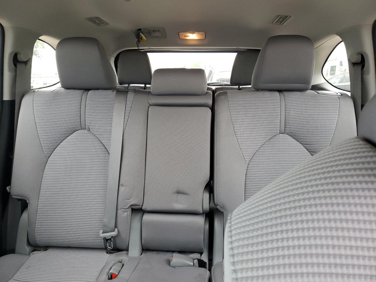 2022 Toyota Highlander L VIN: 5TDCZRBH7NS180589 Lot: 60407105