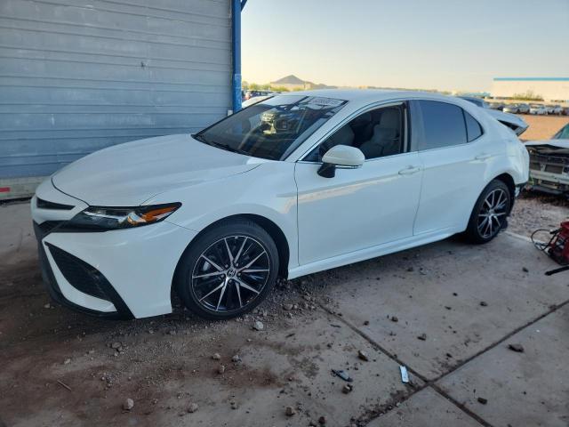 TOYOTA CAMRY SE 2022