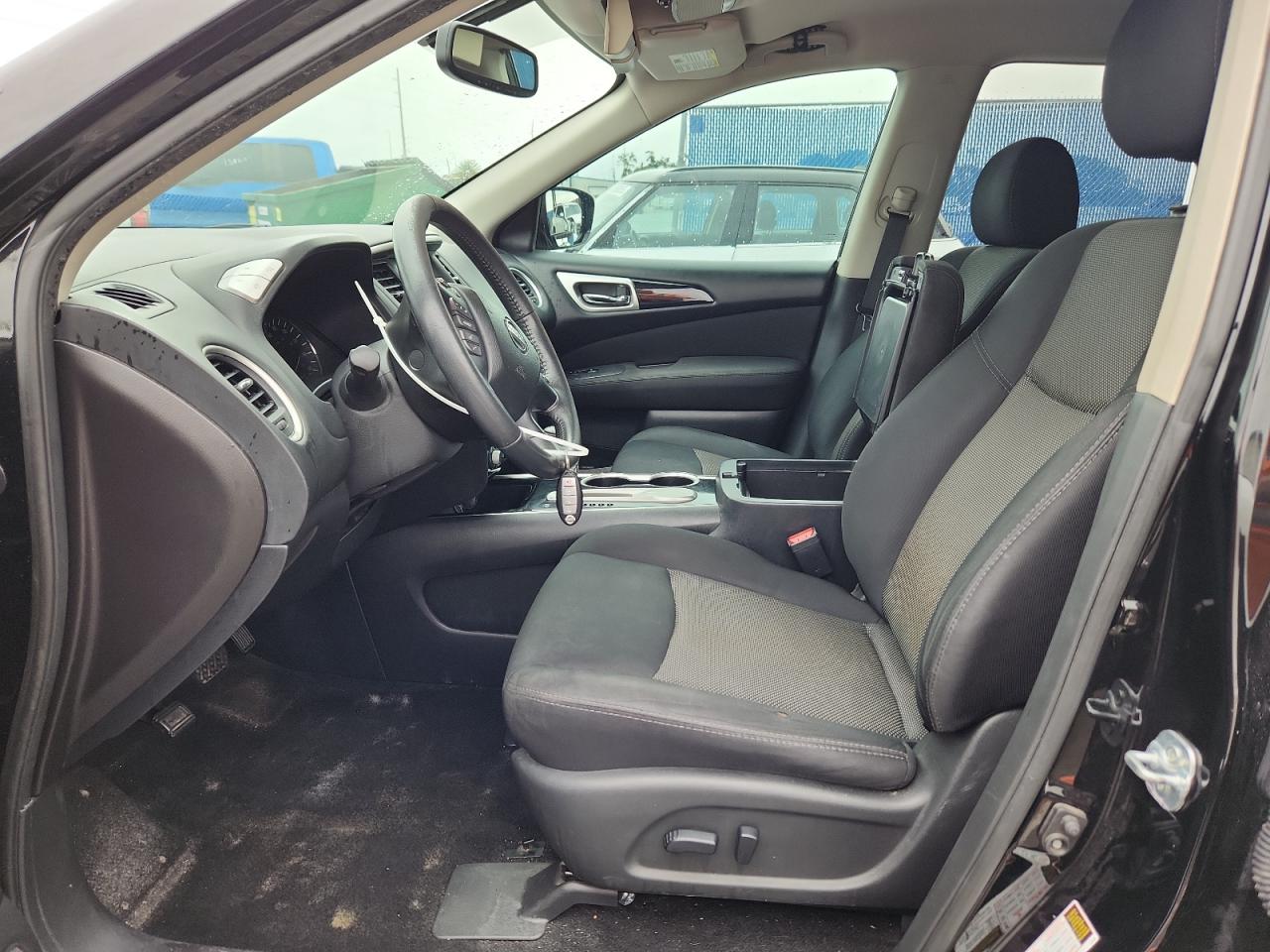 2017 Nissan Pathfinder S VIN: 5N1DR2MN8HC651844 Lot: 62862325