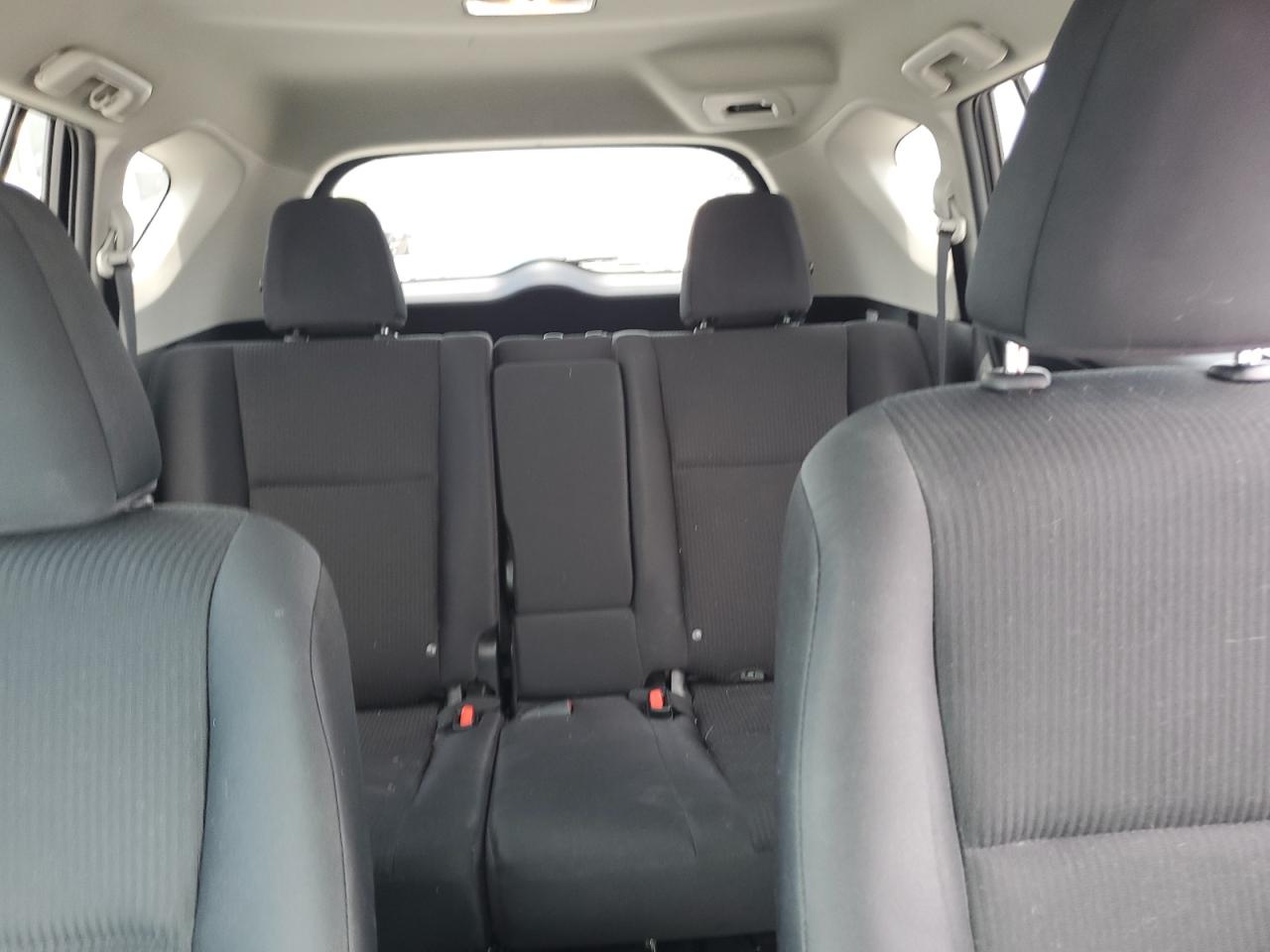 2017 Toyota Rav4 Le VIN: 2T3ZFREV1HW351182 Lot: 62738935